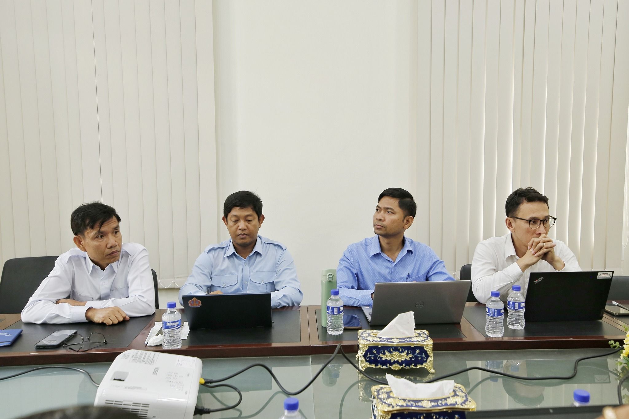 កិច្ចប្រជុំពិភាក្សា​ស្តីពី "​ការរៀបចំផែនទីបង្ហាញផ្លូវសម្រាប់គាំទ្រ​ការអនុវត្តក្នុងវិស័យអប់រំ​"  - Image 3